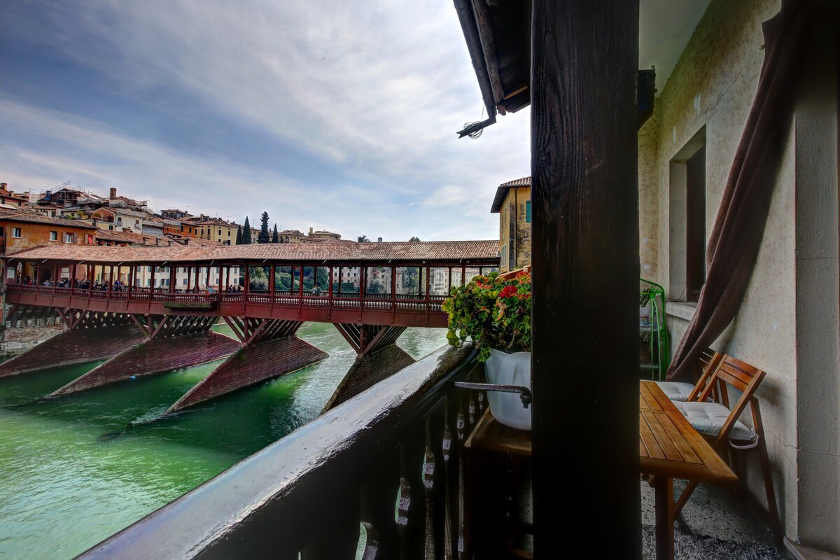 Apartments Ponte-Vecchio (A.P.) M0240120008