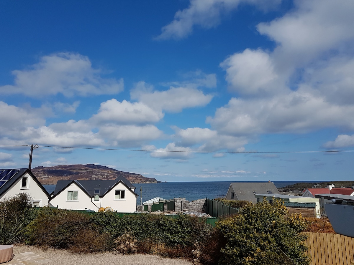 Portnablagh Home with a View