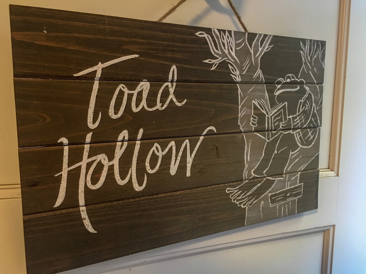 Toad Hollow客用套房