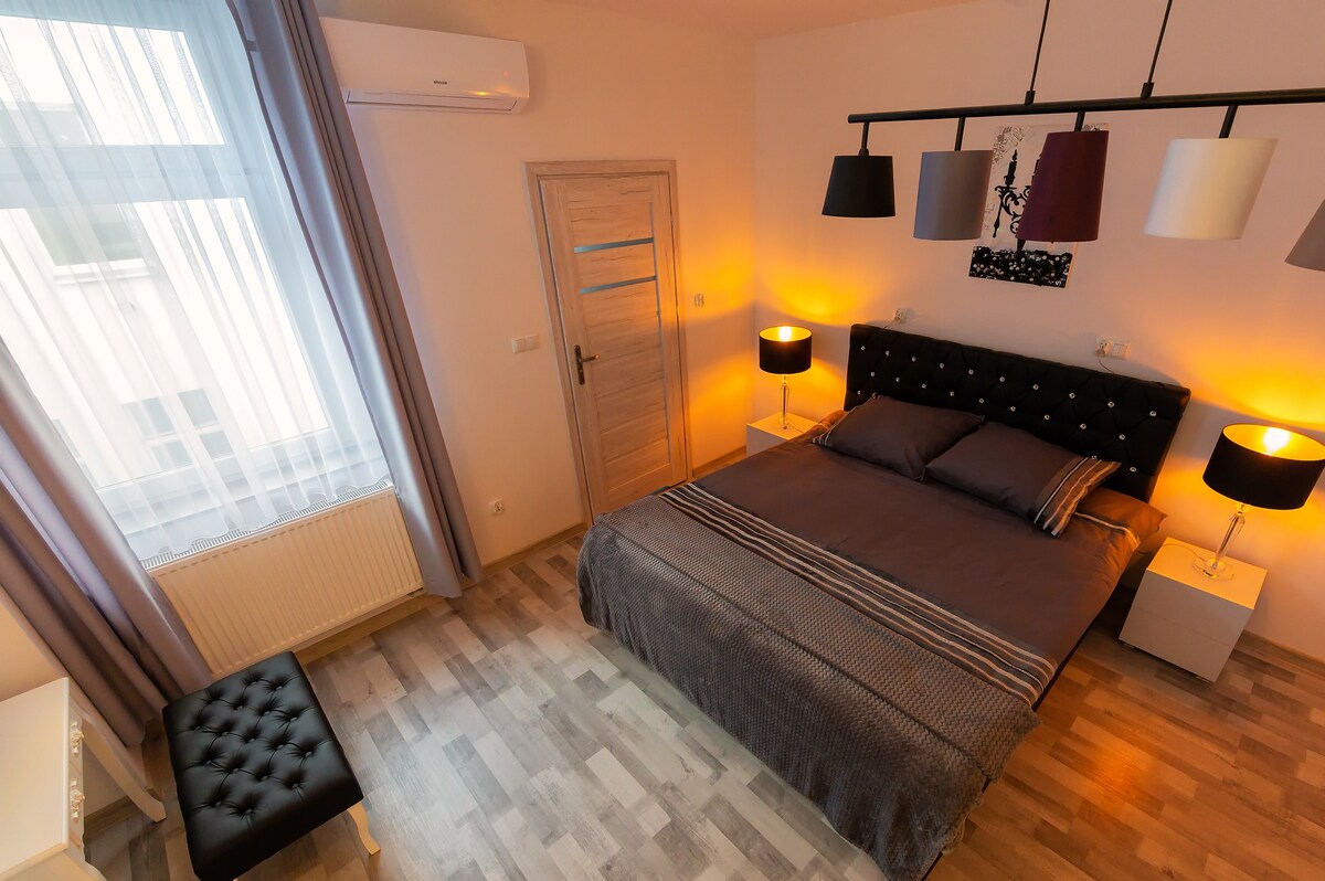 Aparthotel Zabrze. Apartament Złoty.