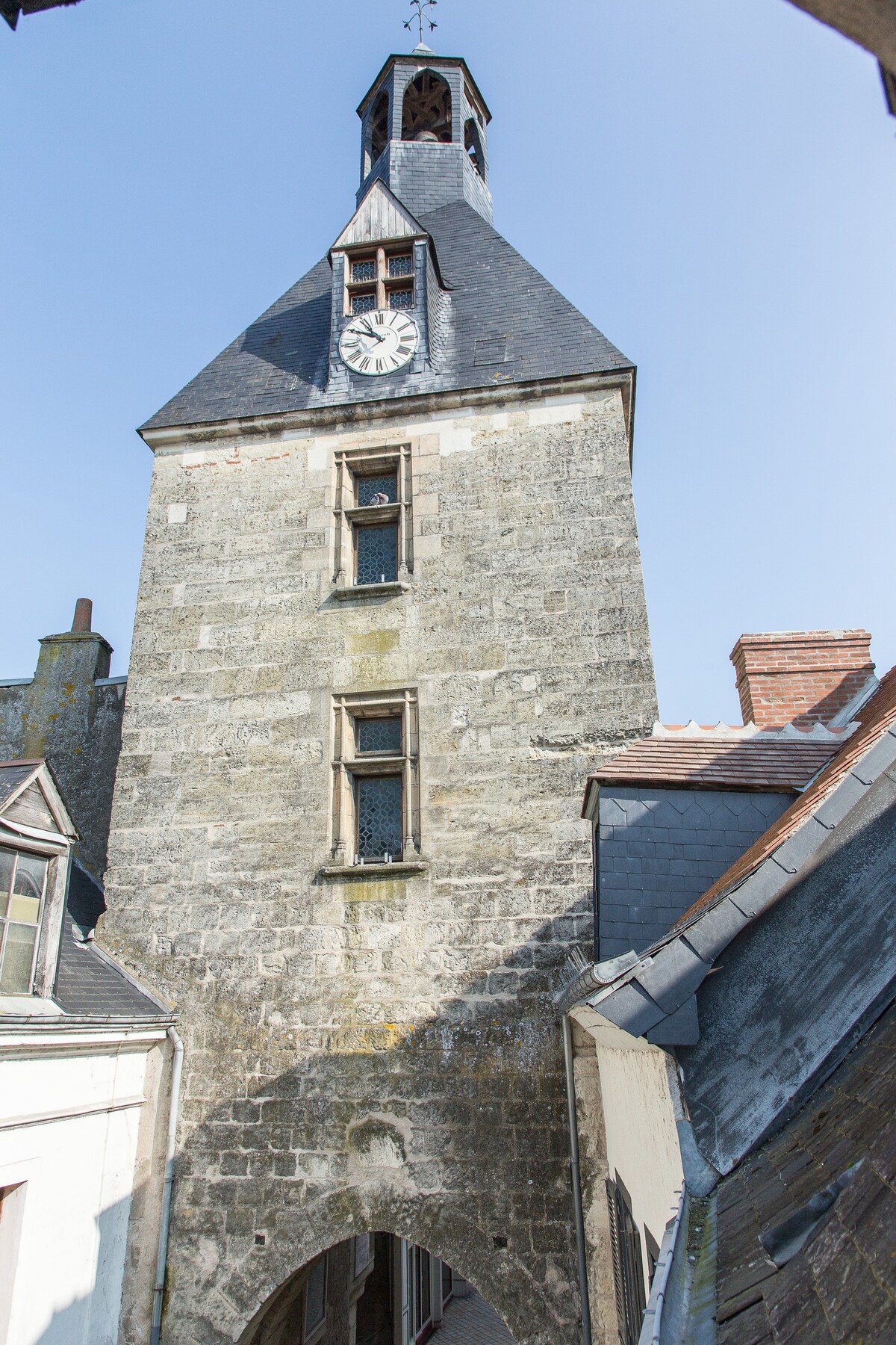 沐浴露（ Amboise Clock Tower ）