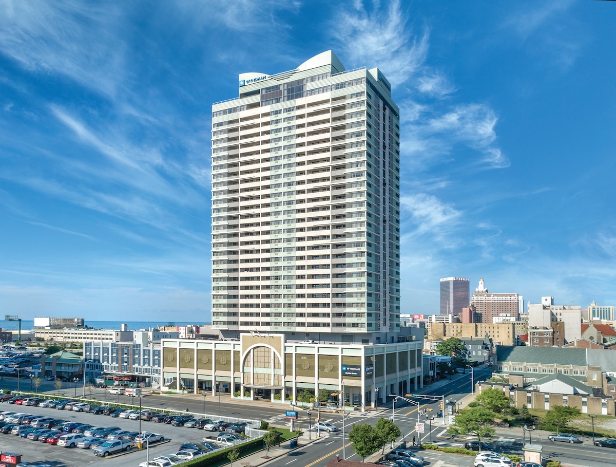 Club Wyndham Skyline Tower Two-Bedroom Deluxe