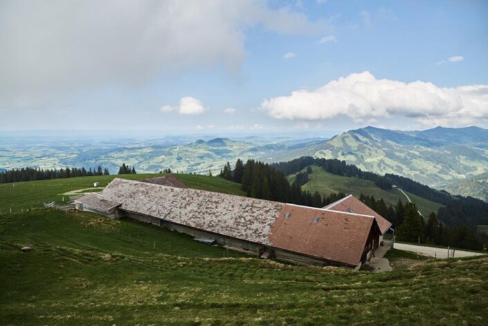 阿尔卑斯山Grosser Schwyberg 
13个州的景观