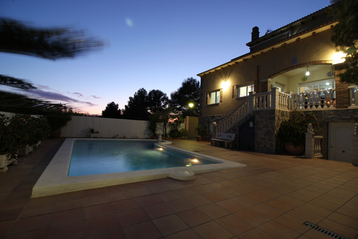 Villa CanRoda - Preciosa villa con piscina privada