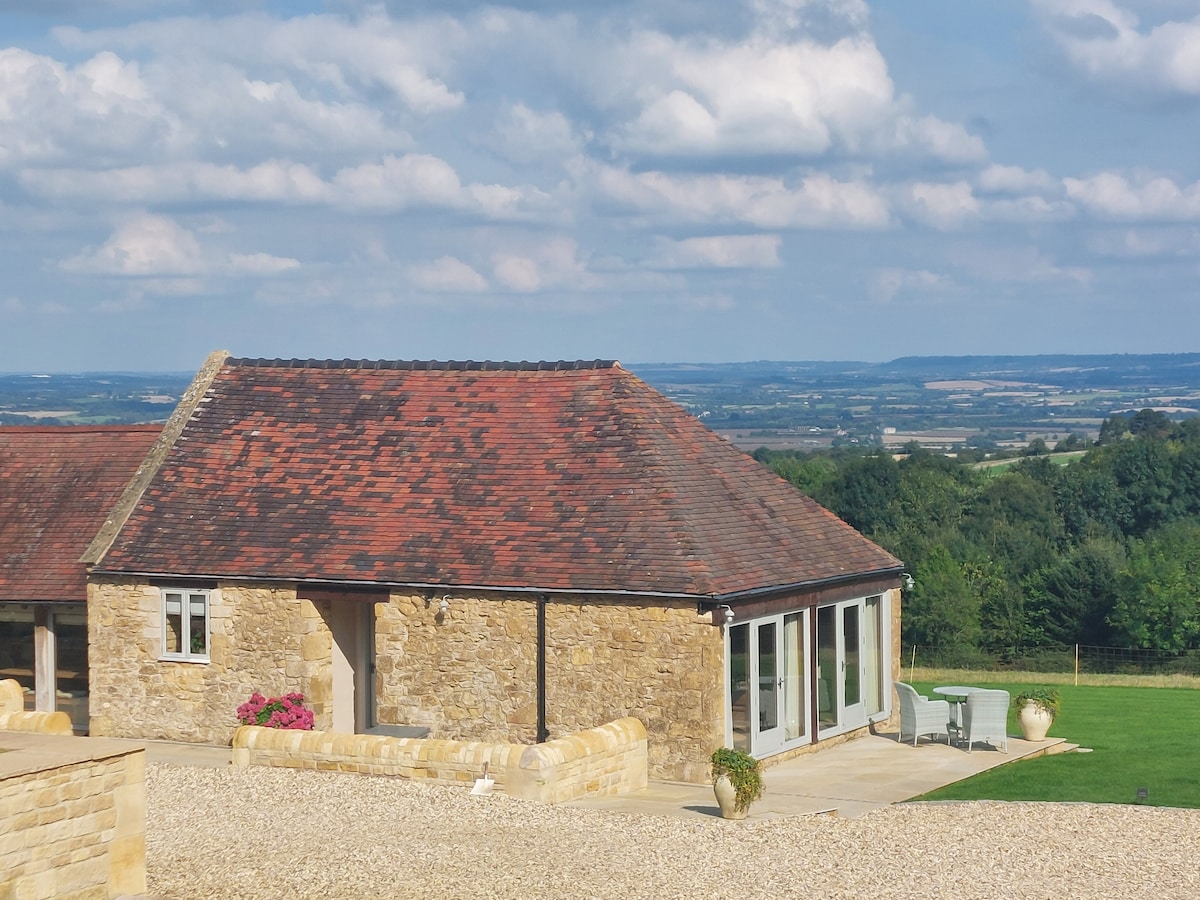 舒适的科茨沃尔德谷仓附属建筑，靠近Chipping Campden。