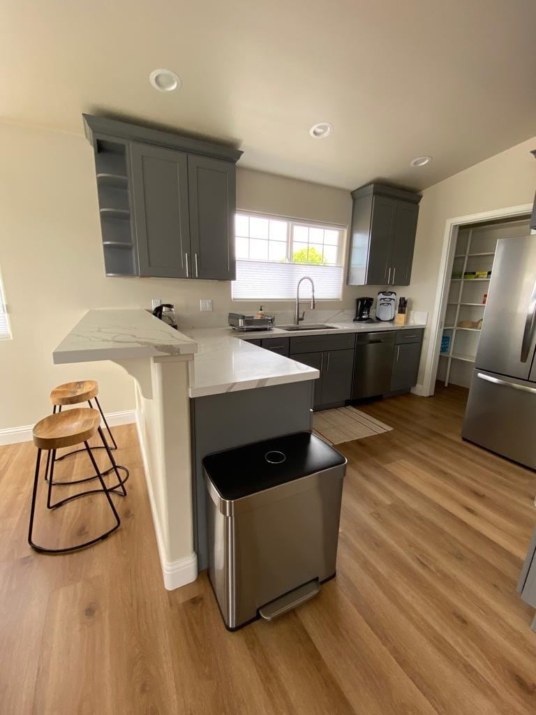 Spacious, Newly Renovated, PetFriendly by Monterey