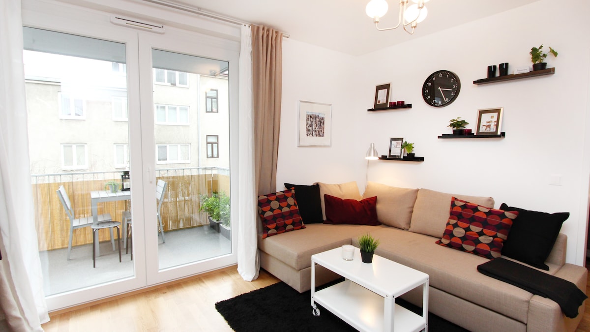 Apartment mit Balkon und Parkplatz