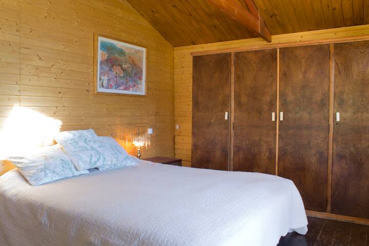 thai cabin, wooden house -sea views