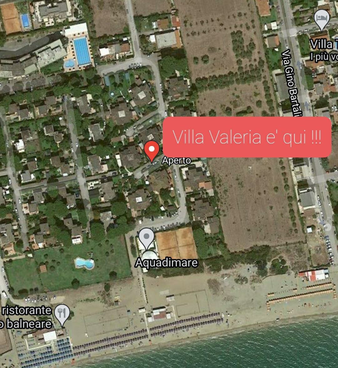 距离海滩50米的瓦莱丽亚别墅（ Villa Valeria ）