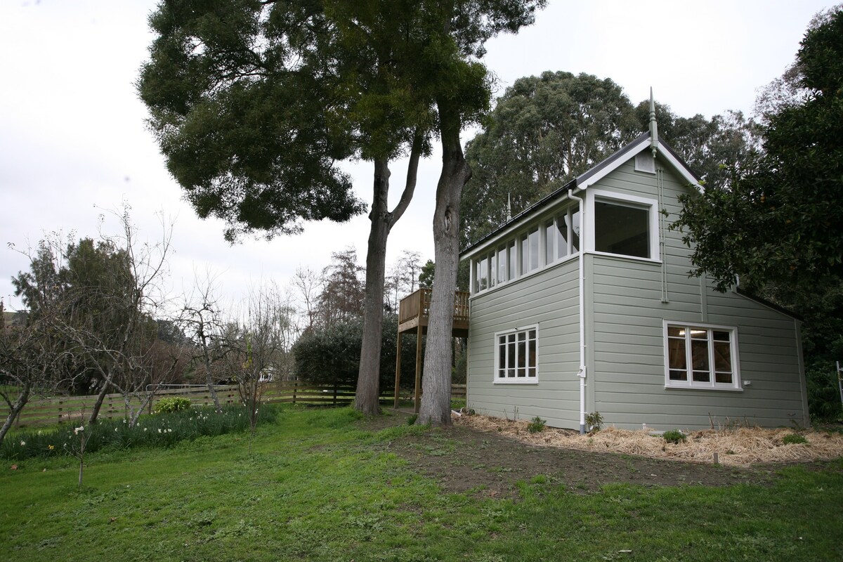 The Signal Box Riverside Accommodation