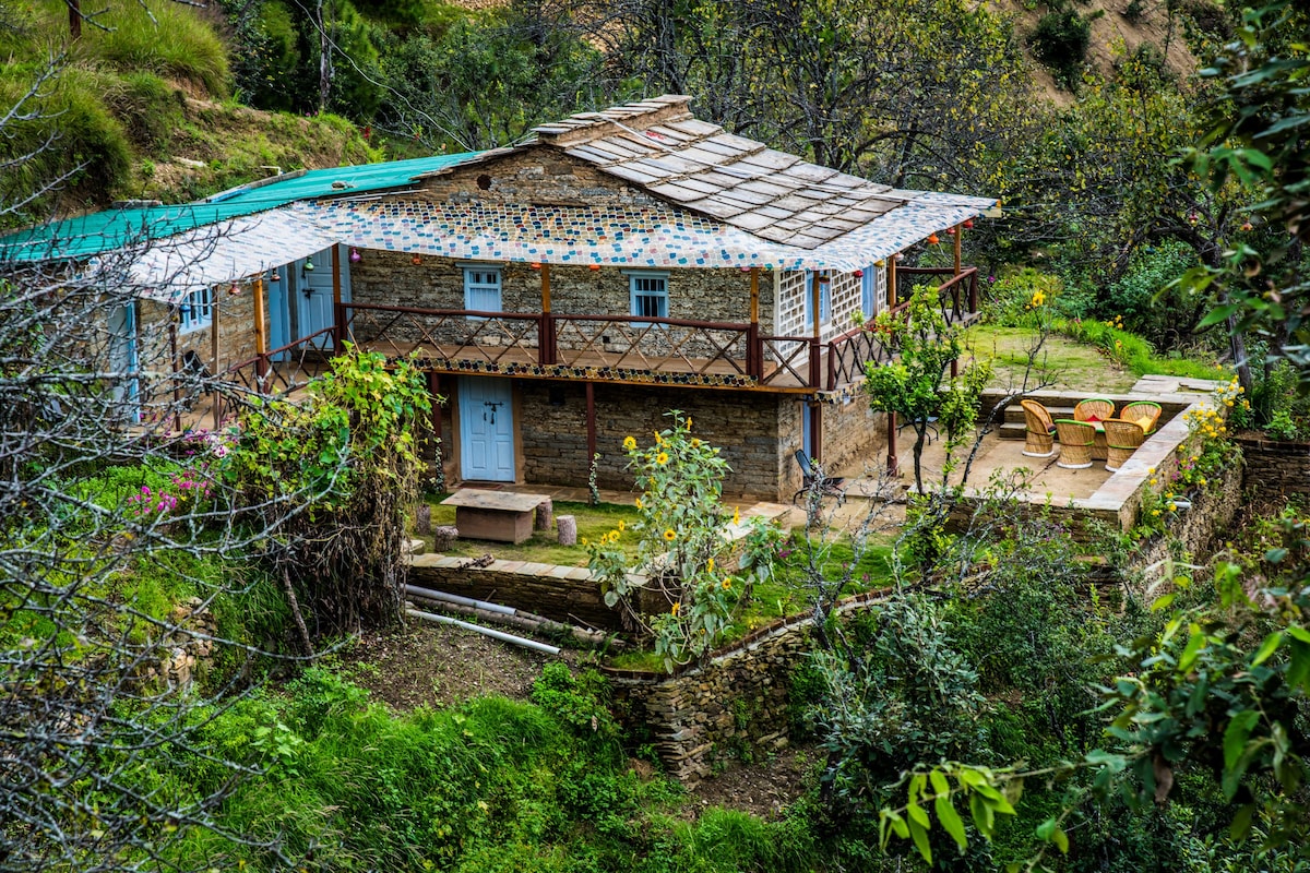 Hushstay x Sukoon in the Himalayas