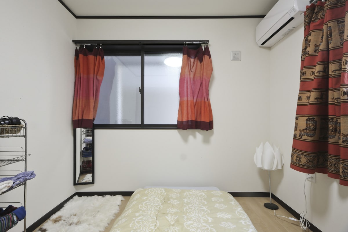 与房东同住舒适的独立房间Senju区域