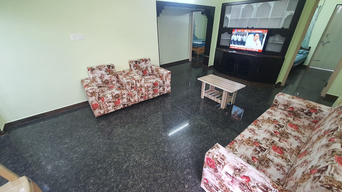 Alipiri Homestay-3 bhk AC family house.