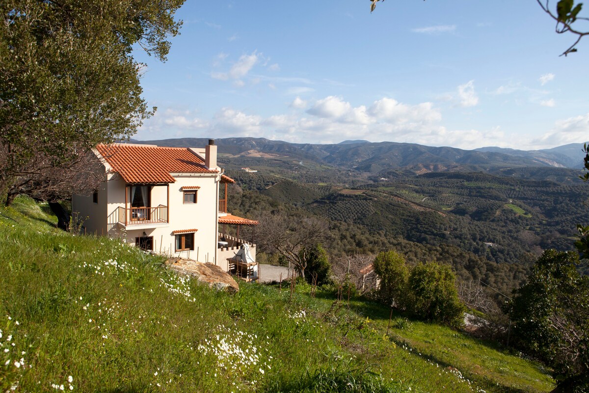 AORI hillside villa