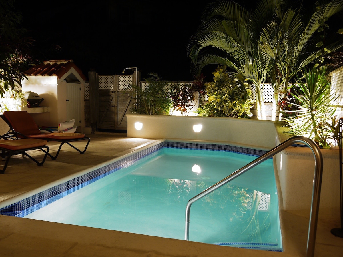 Three Bed Villa, St James West coast, Private pool