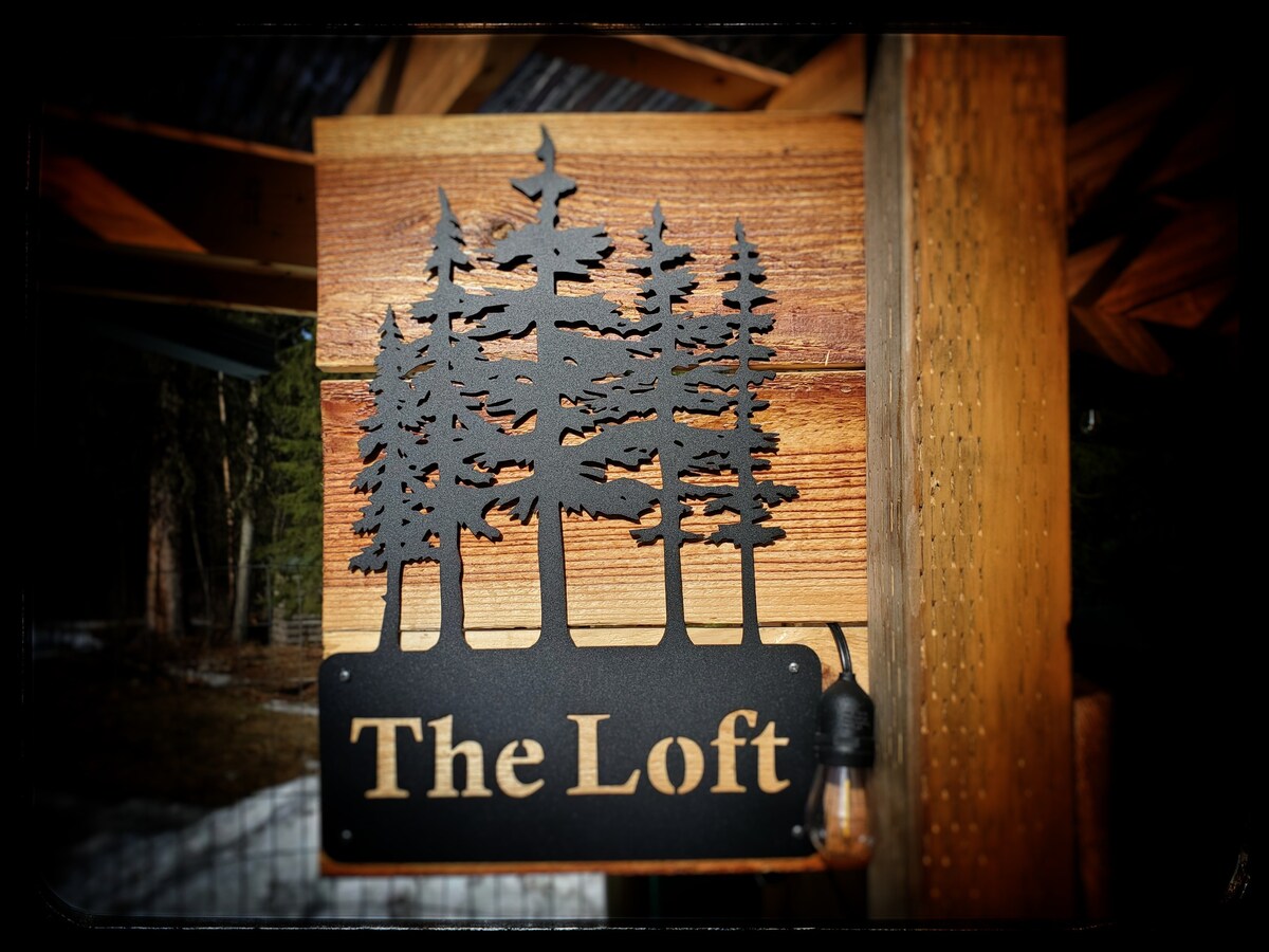 The Loft, a cozy getaway on a quiet acreage