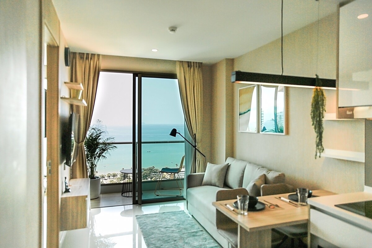 全新中天海滩独家超级海景一居室套房Riviera