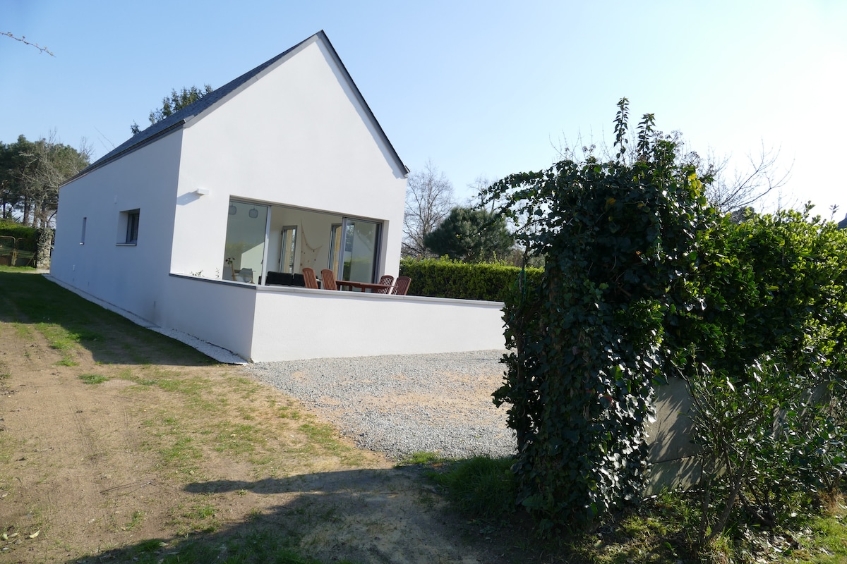 Maison proche sentiers côtiers et bourg. 2/3 pers