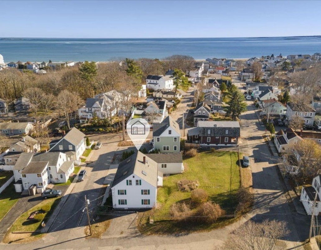 By The Sea - Large Home with Game Room