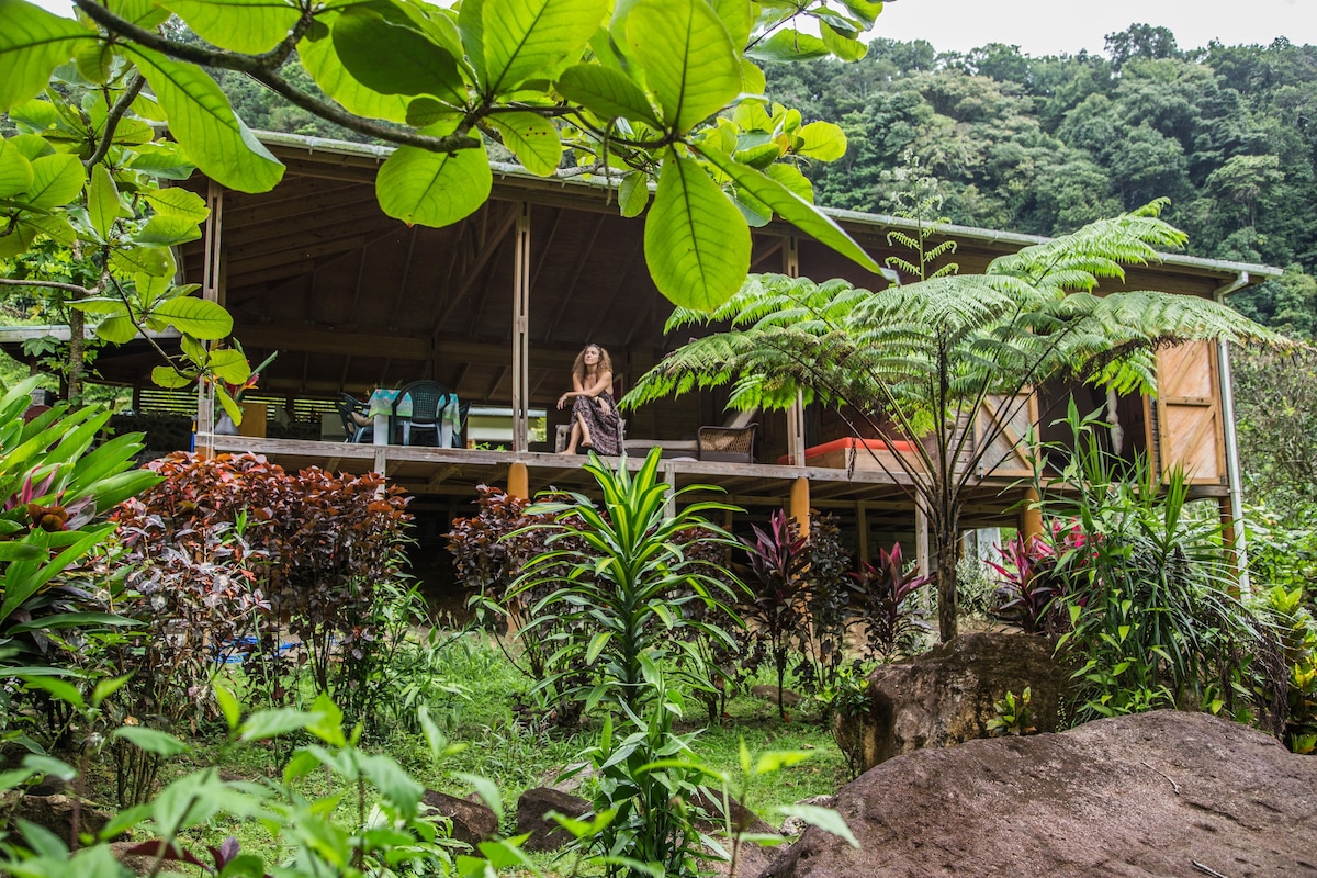 香蕉拉玛生态小屋
