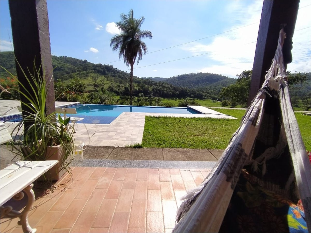 Sitio Paraíso ！ 3公里Para Minas com piscina桑拿！