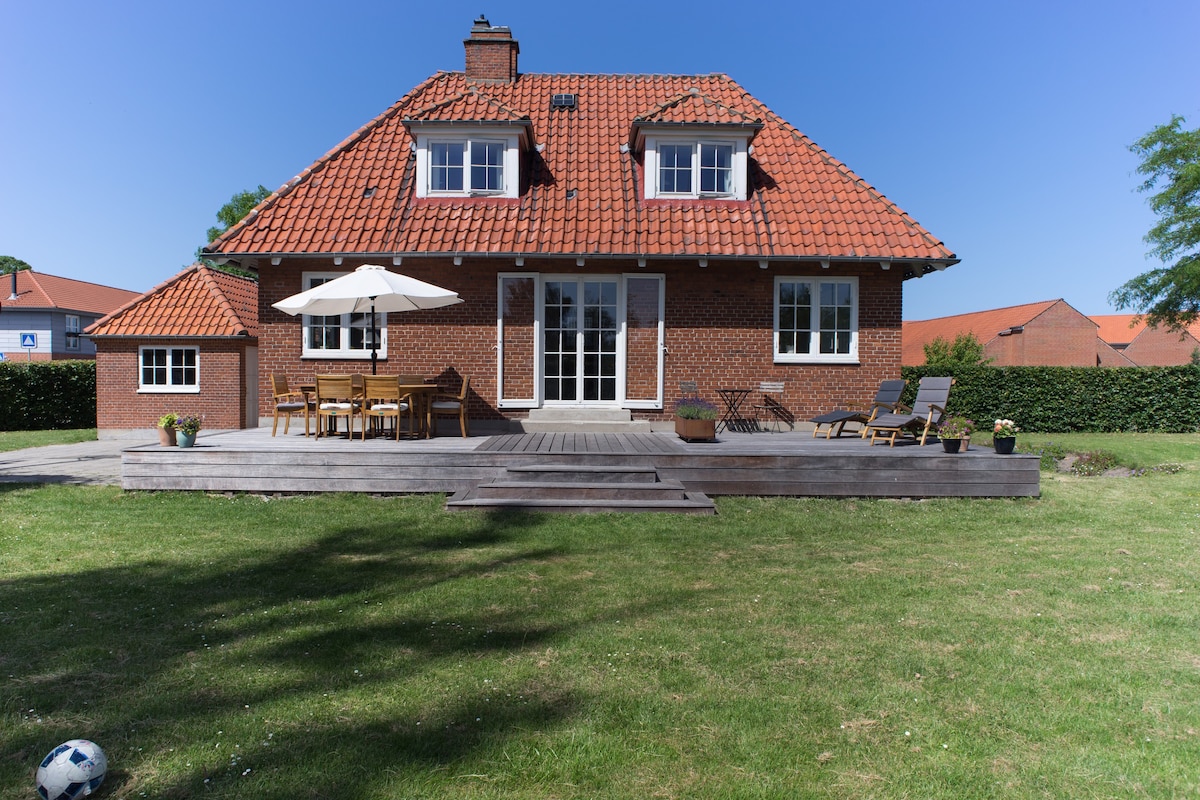 House and garden close to Copenhagen