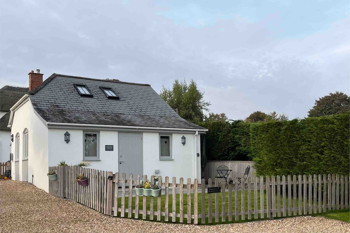 Cosy one bedroom retreat in the Devon countryside