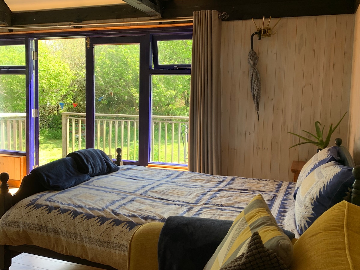 The Orchard Escape in Beautiful Ballydehob