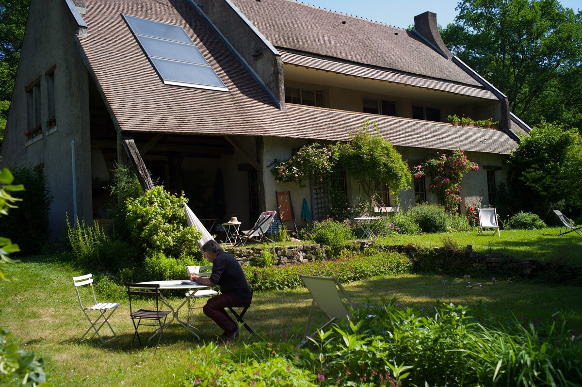 Chambre n°2 dans Maison avec grand jardin