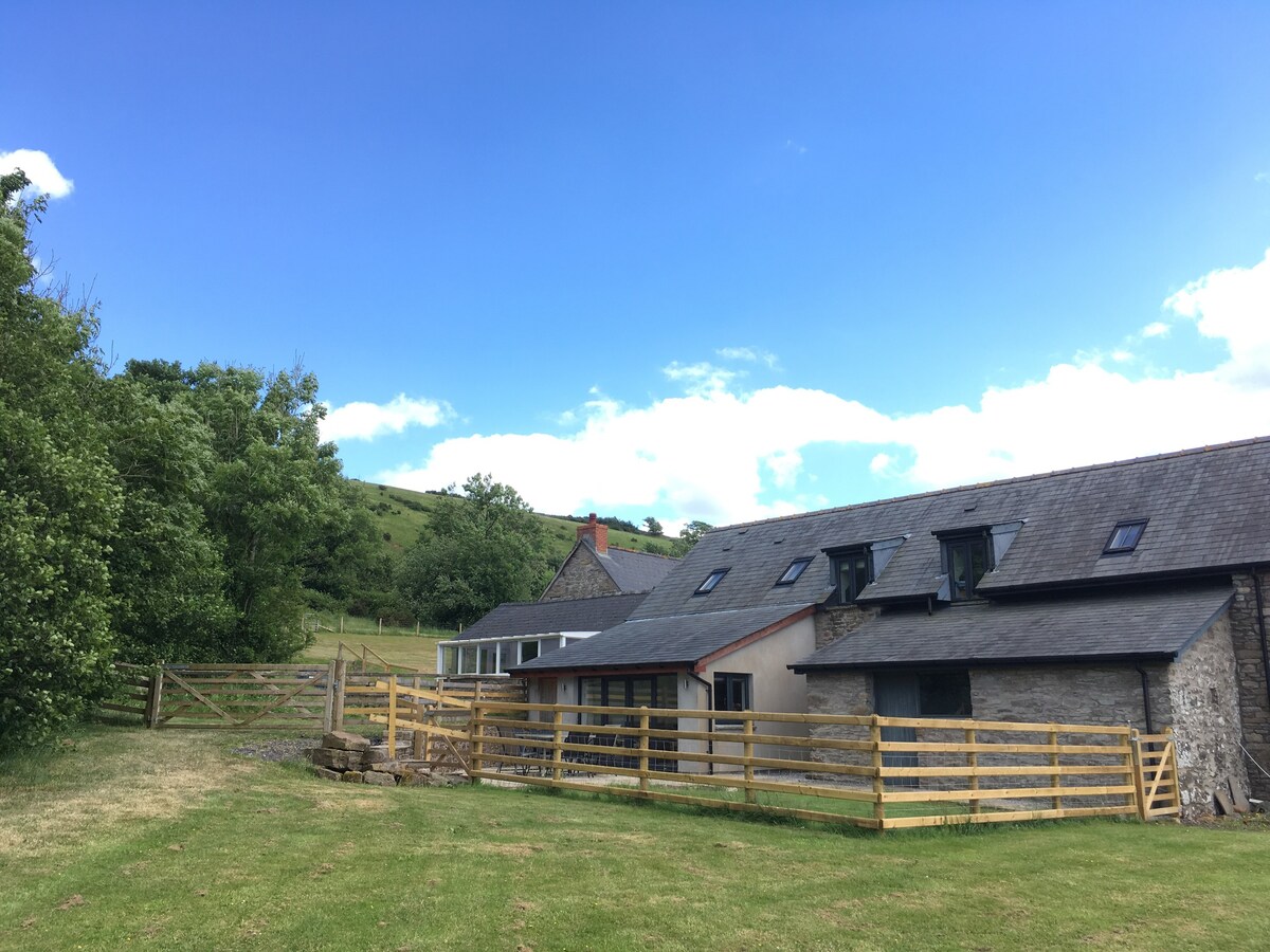 Llwyn Llwyd Farm Cottages Brecon