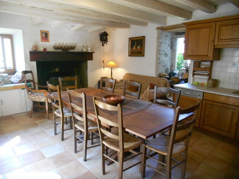 Maison traditionnelle 6/8 personnes au village d'ESTENSAN