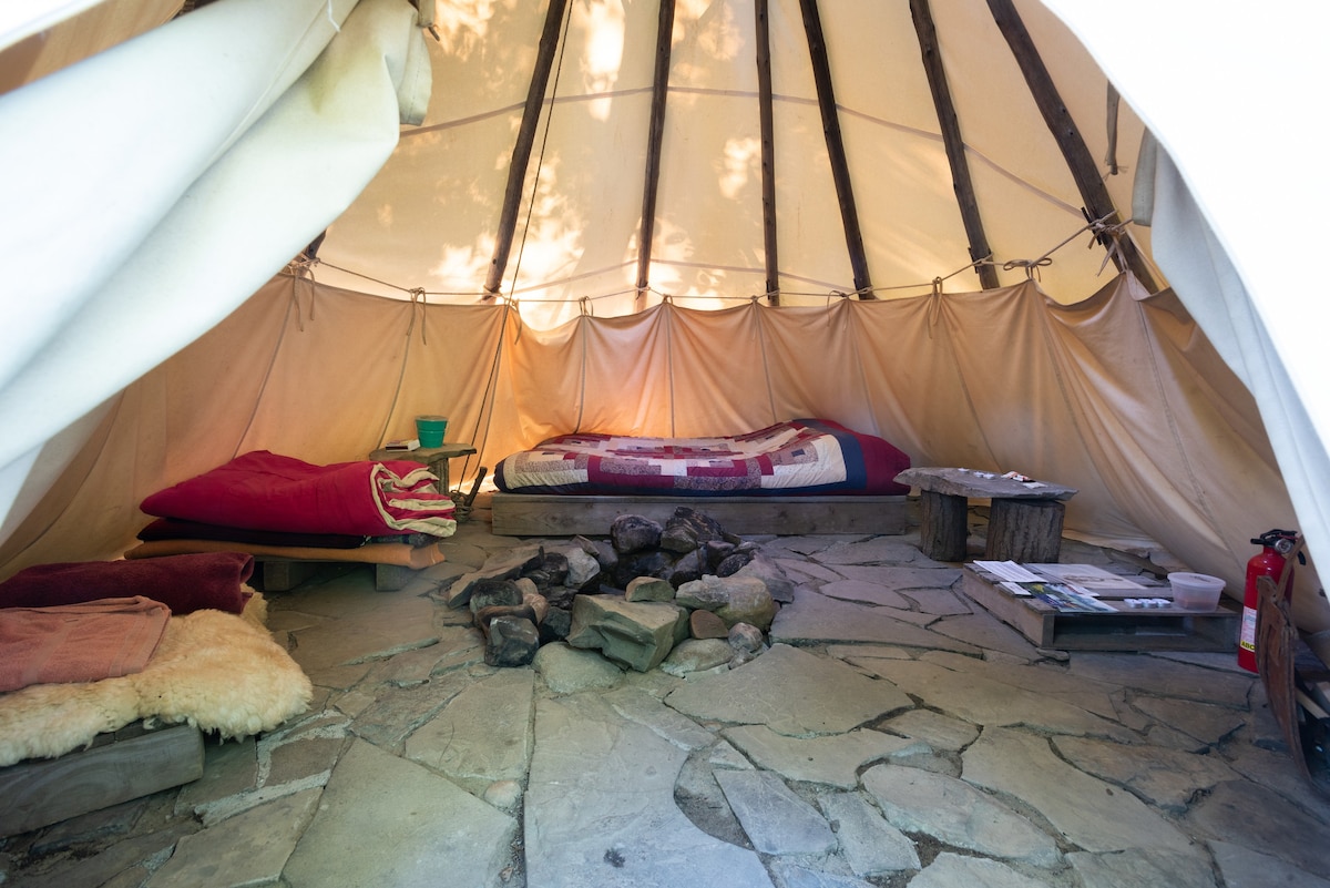 Magic Forest Farm Garden Tipi