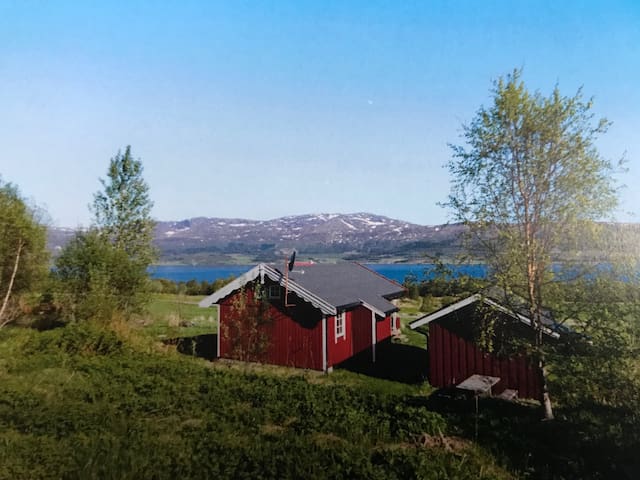 Handnesøya的民宿