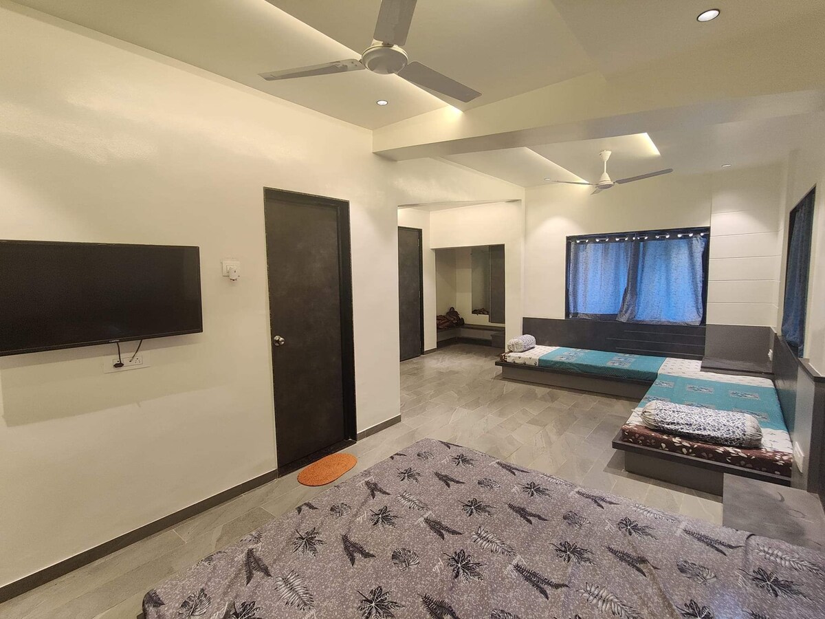 CHEERFUL 2 BHK VILLA WITH HEATED POOL AND TERRACE