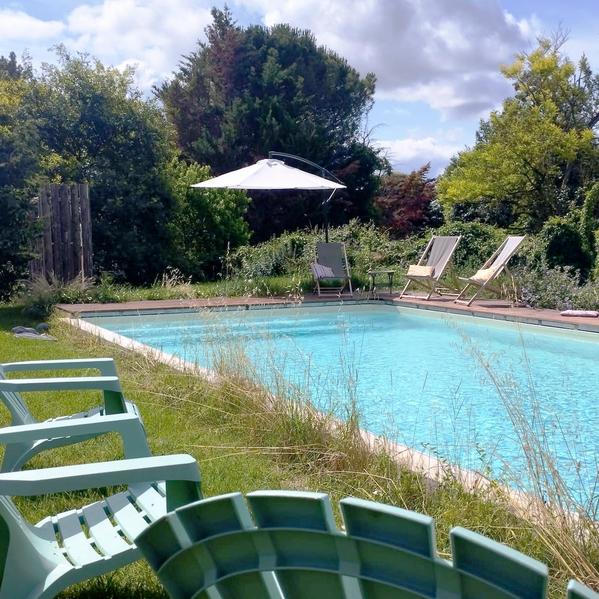 Gîte La Maison de Mél, gîte de groupe avec piscine