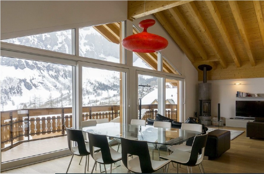 Chalet Veronica in alpinem Ski- und Badeort