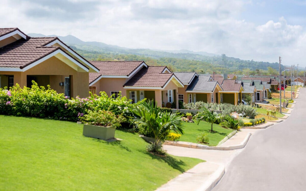 Sage Blu - Getaway home near Ocho Rios, Jamaica!