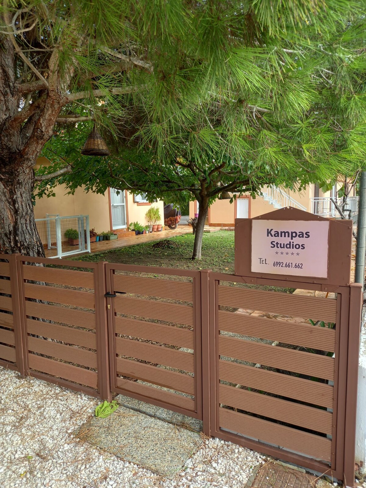 Kampas studio 4