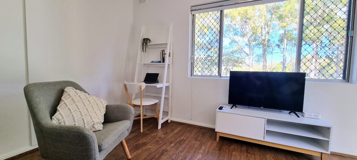 Parramatta Apartment with Park Views