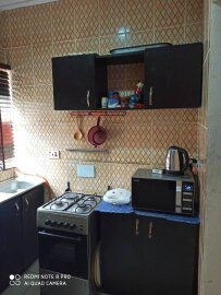 Fully furnished 2 bedroom apartment +Uber service