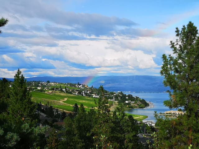 西基隆拿(West Kelowna)的民宿