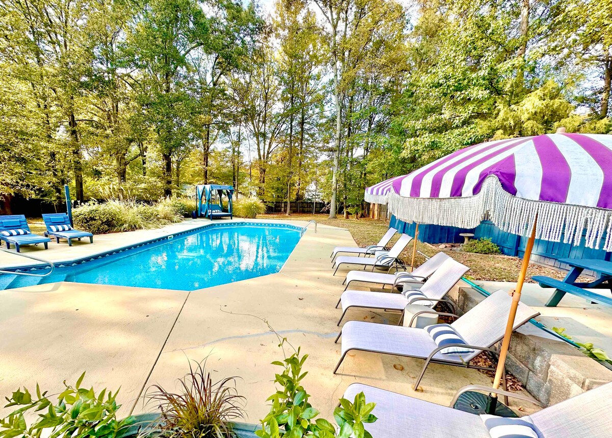 Private Resort for Charlotte & Lake Norman Visitor