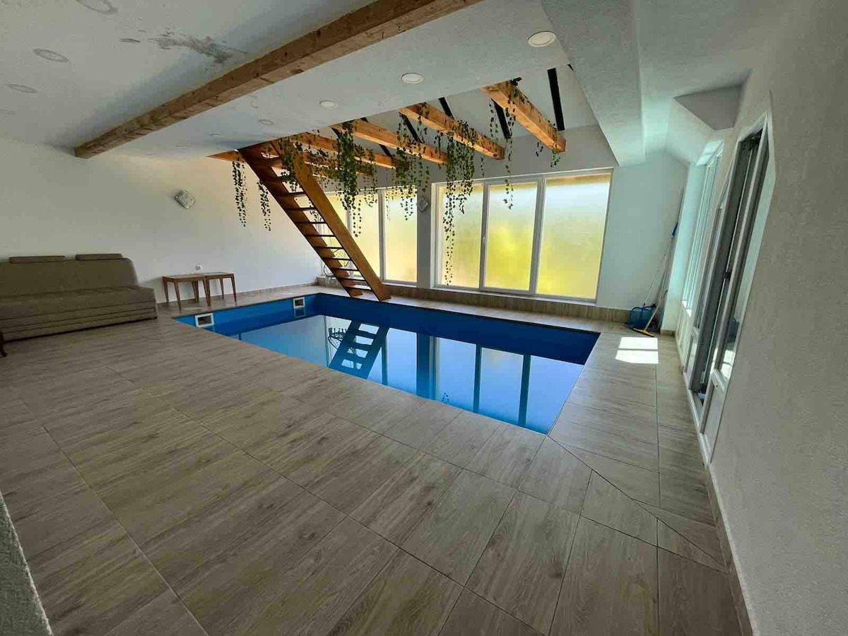 室内泳池度假租赁
