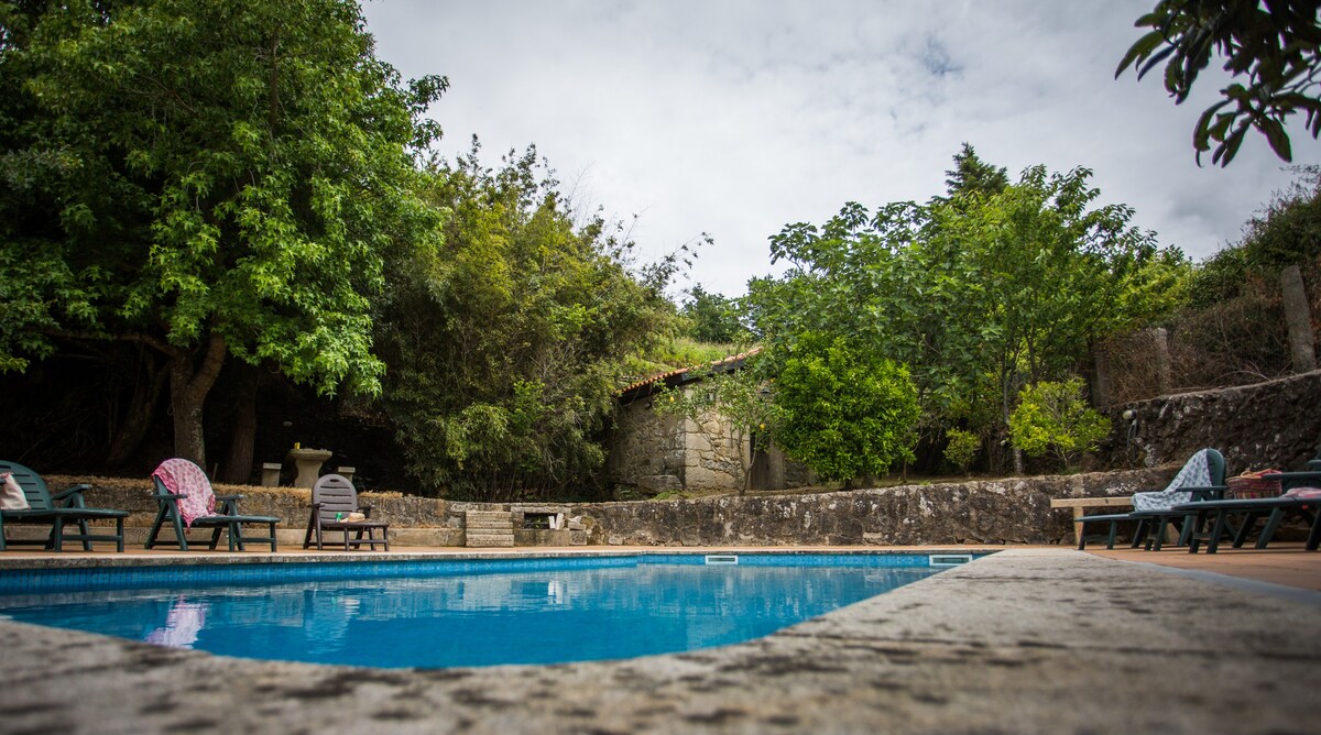 "Casa do Moinho" Jardín, piscina, barbacoa.