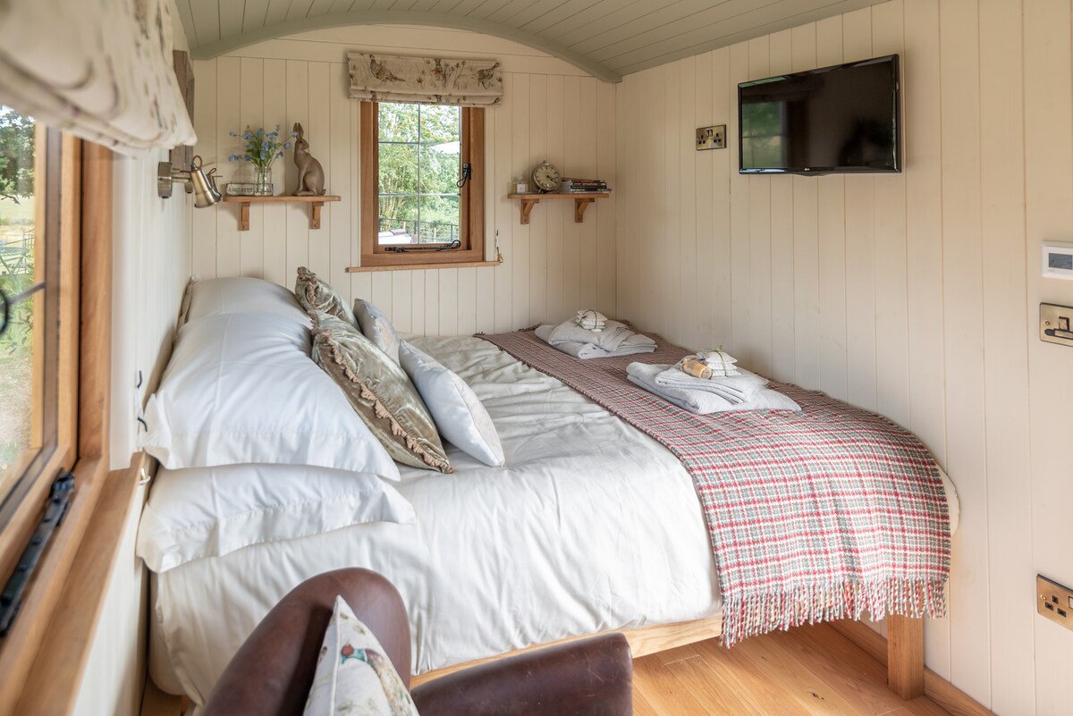 Padarn 's Hut