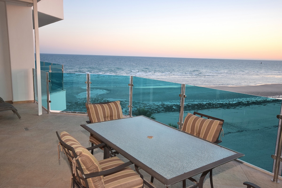 Crystal Blue Ocean Front Condo