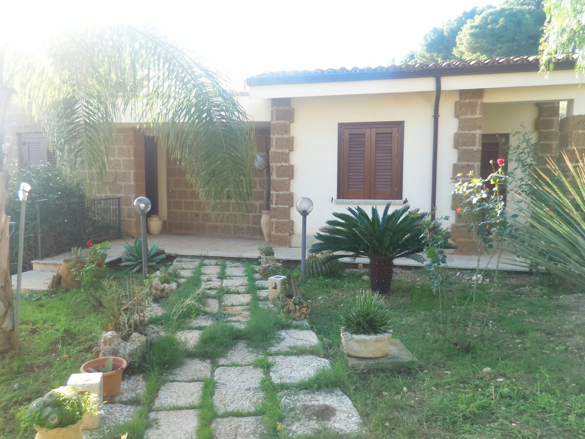 Casa Francesca la Valle di Erice