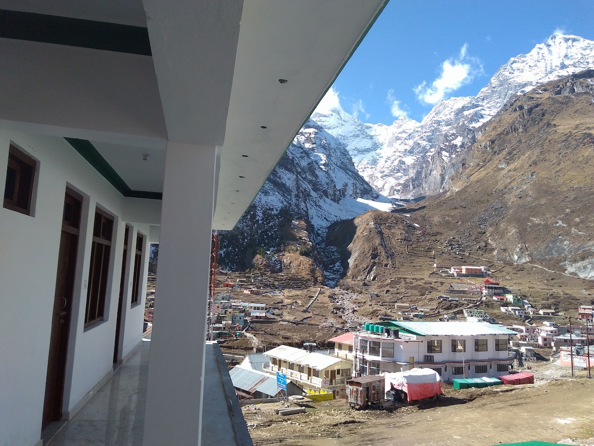 Hermitage in the Himalayas- Room 5