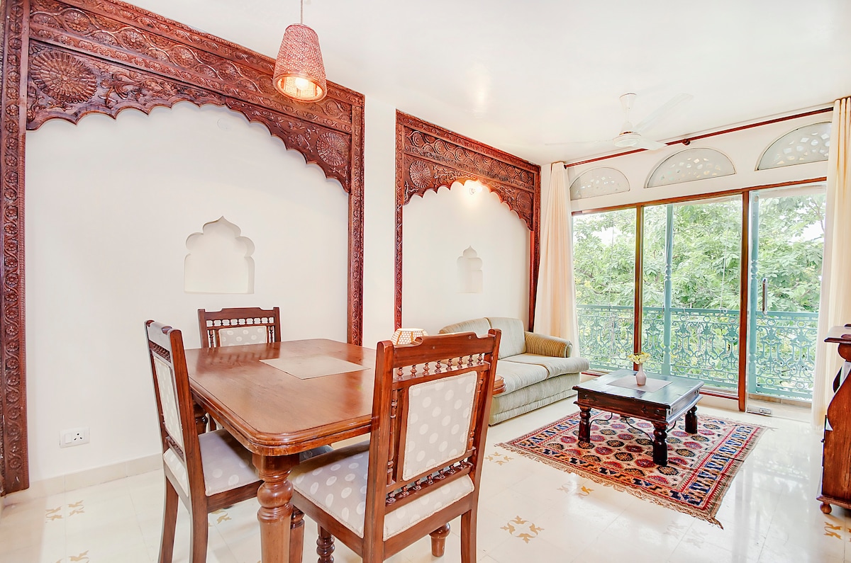 Heritage Apt 2 @ Hauz Khas Village