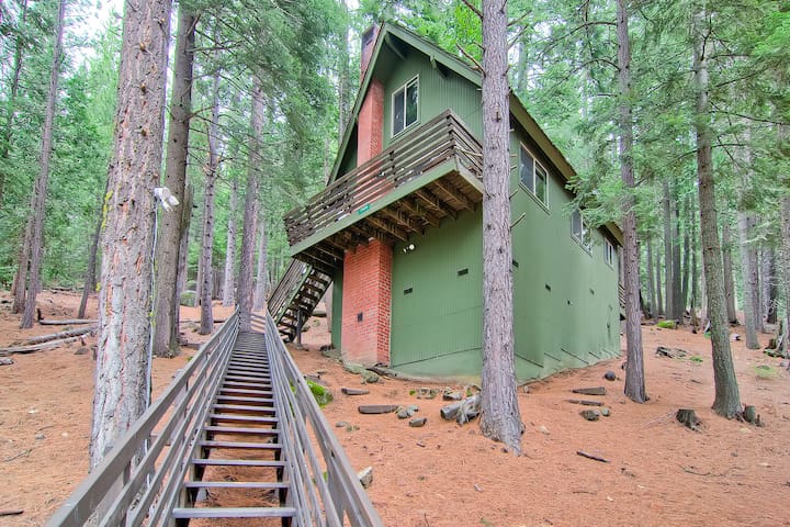 约塞米特蒂国家公园(YOSEMITE NATIONAL PARK)的民宿